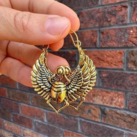 Big Beetle-Egyptian 18k Scarab Talisman Good Luck Earrings - Picture 7 of 9